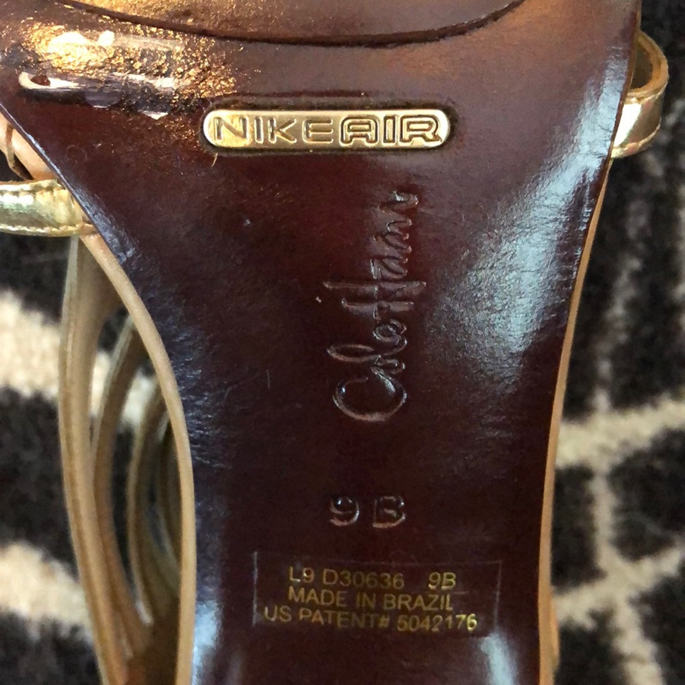 Cole Haan strappy heels / sandals size 9B - Picture 5 of 5